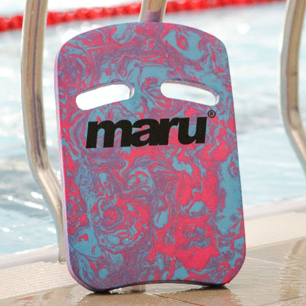 Maru Swimming Kickboard – Buoyant Foam Swim Float for Kick Strength & Technique – L42xW28cm – Easy-Grip, Non-Chafing Swimming Float for Children & Adults (6+) – Trusted by Coaches