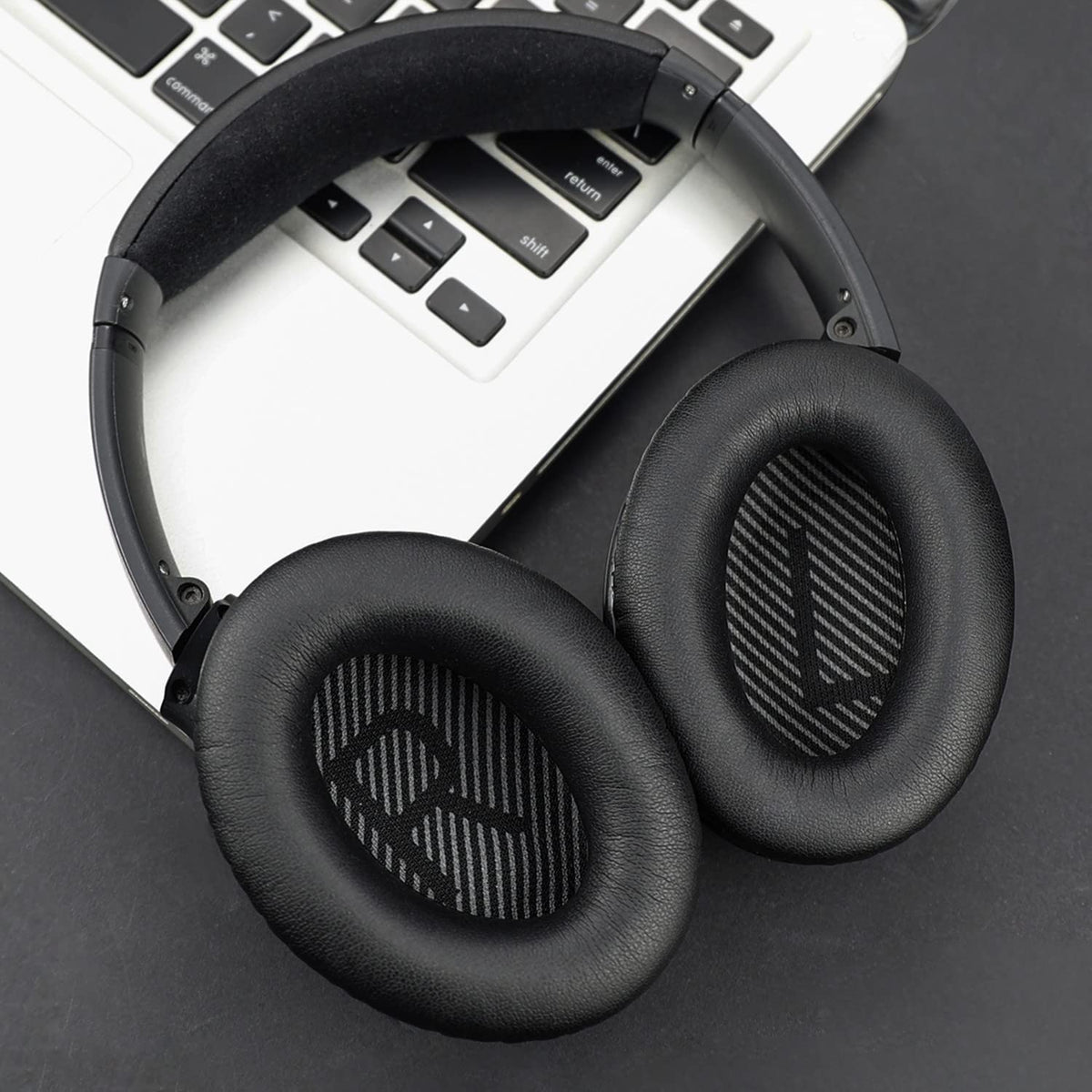 SoloWIT Earpads for Bose QC35 & QC35 ii - Brilliant Blue