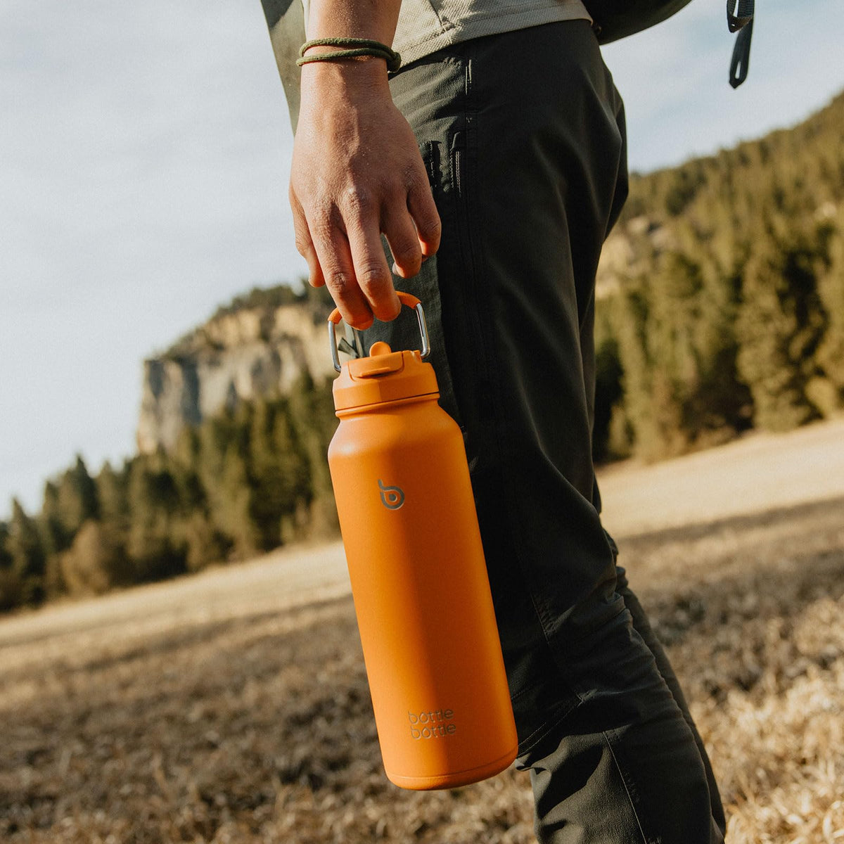 BOTTLE BOTTLE Stainless Steel Bottle with Straw and Pill Box