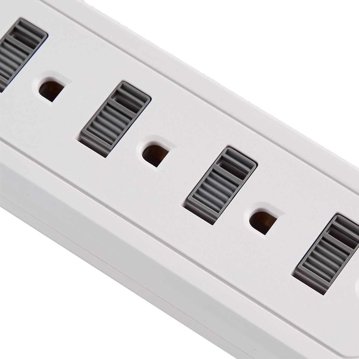 Amazon Basics Surge Protector Power Strip, 6-Outlet, 790 Joules, 6ft Extension Cord, Safety Shutters, White