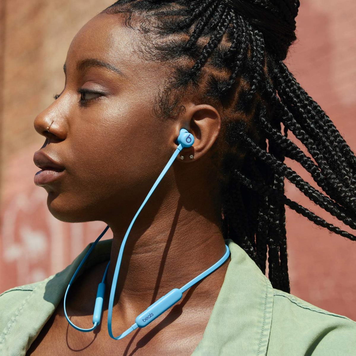Beats Flex Wireless Earbuds - Apple W1 Headphone Chip, Magnetic Earphones, Class 1 Bluetooth, 12 Hours of Listening Time, Built-in Microphone - Yuzu Yellow