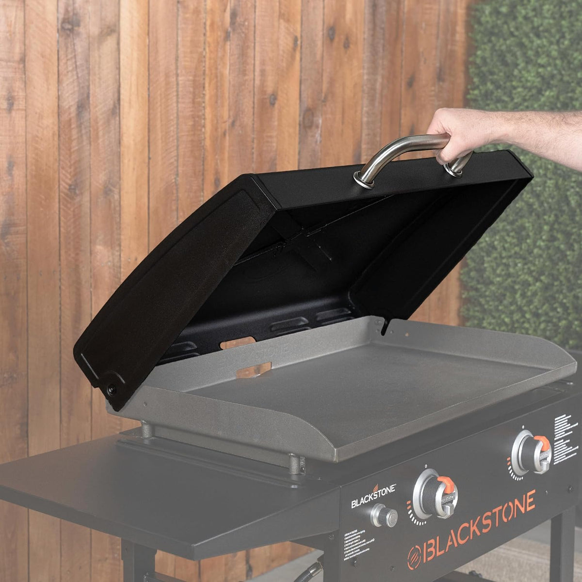Blackstone® 5857 Omnivore 28" Griddle Hood, Black
