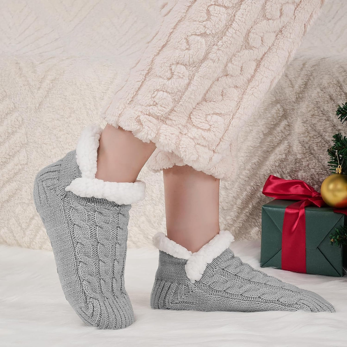 Niorasen Fluffy Slipper Socks Women Men, Winter Gift for Her, UK 4-9